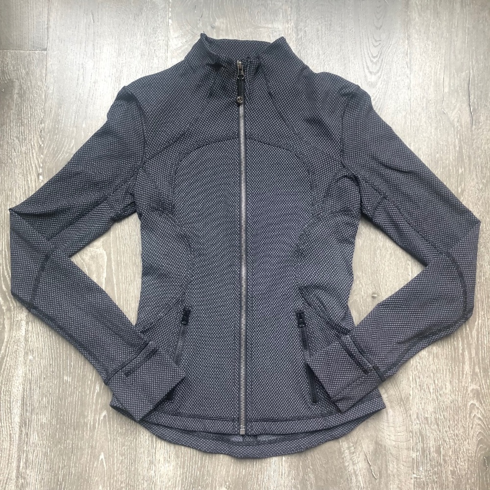 Lululemon Forme Jacket - Picture 10 of 16